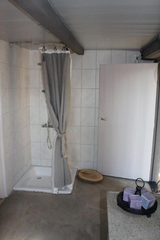 De Oude Nadorst Bed & Breakfast Groningen Room photo
